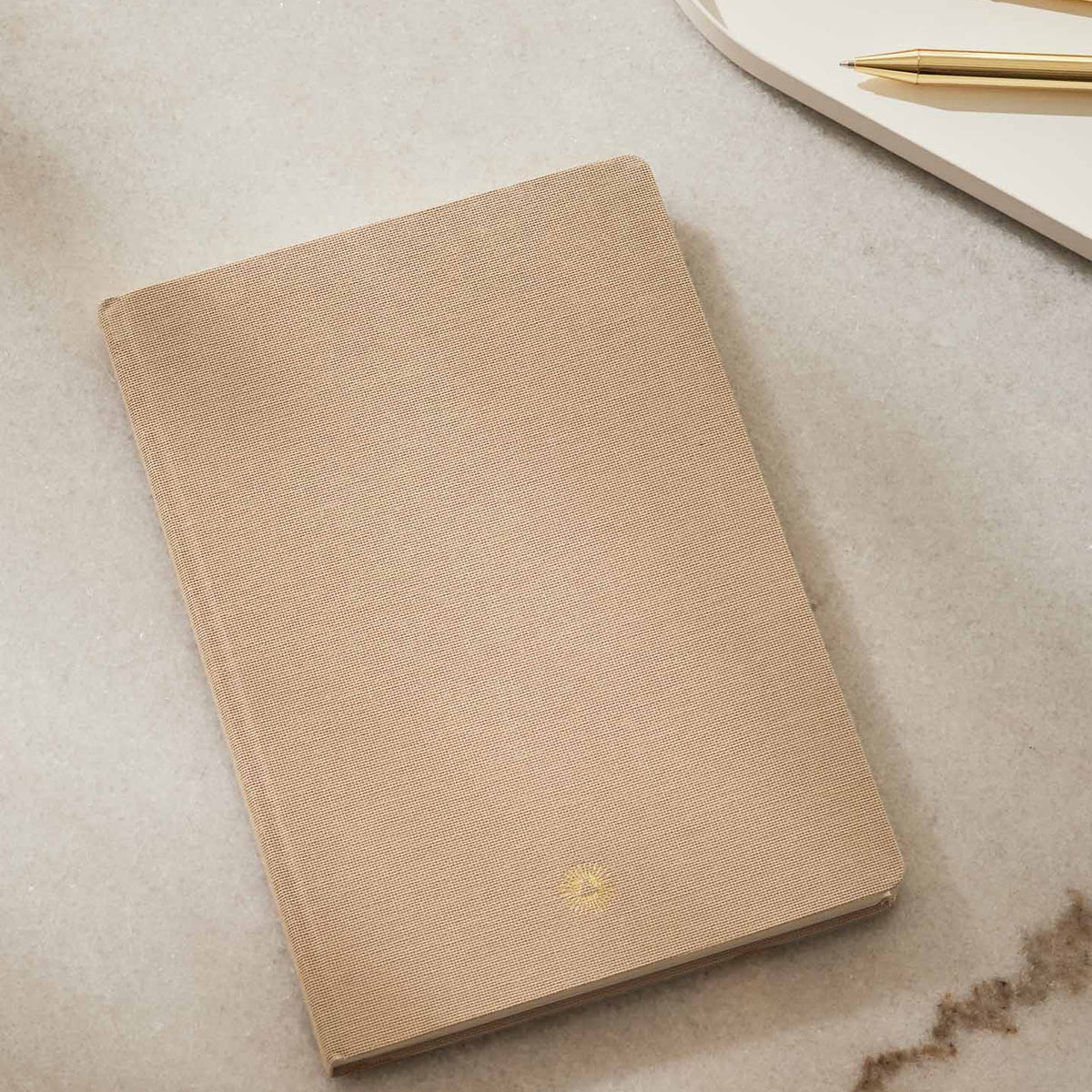 Natural A5 Leather Journal: Genuine Shade Cover for Note-Takers