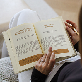 Daily pages designed for deep focus.